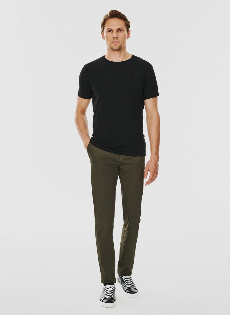 Czarny gładki T-shirt Basic
