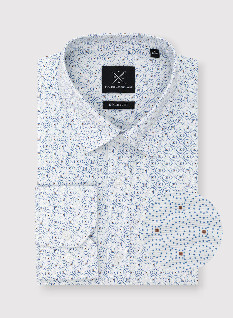 Koszula w kropki o kroju Regular 