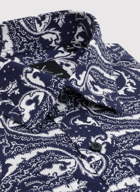 Granatowa koszula w oryginalny wzór