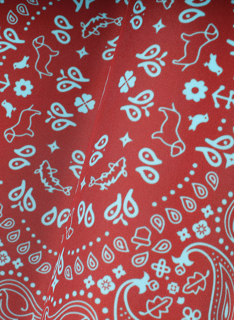 Bordowa poszetka we wzór