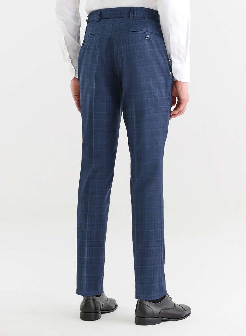 Granatowe spodnie garniturowe w delikatną niebieską kratkę