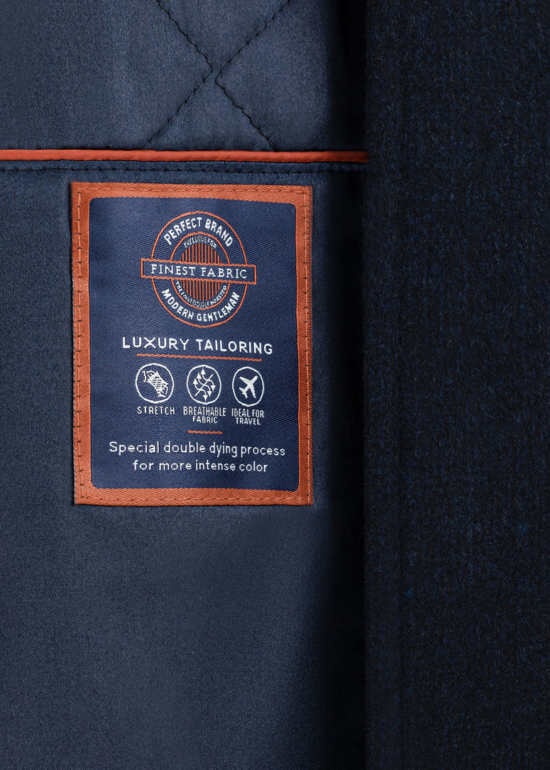 Granatowy płaszcz męski ze stójką