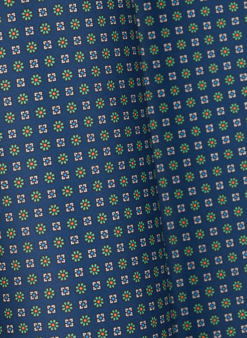 Męska poszetka w kolorze granatowym