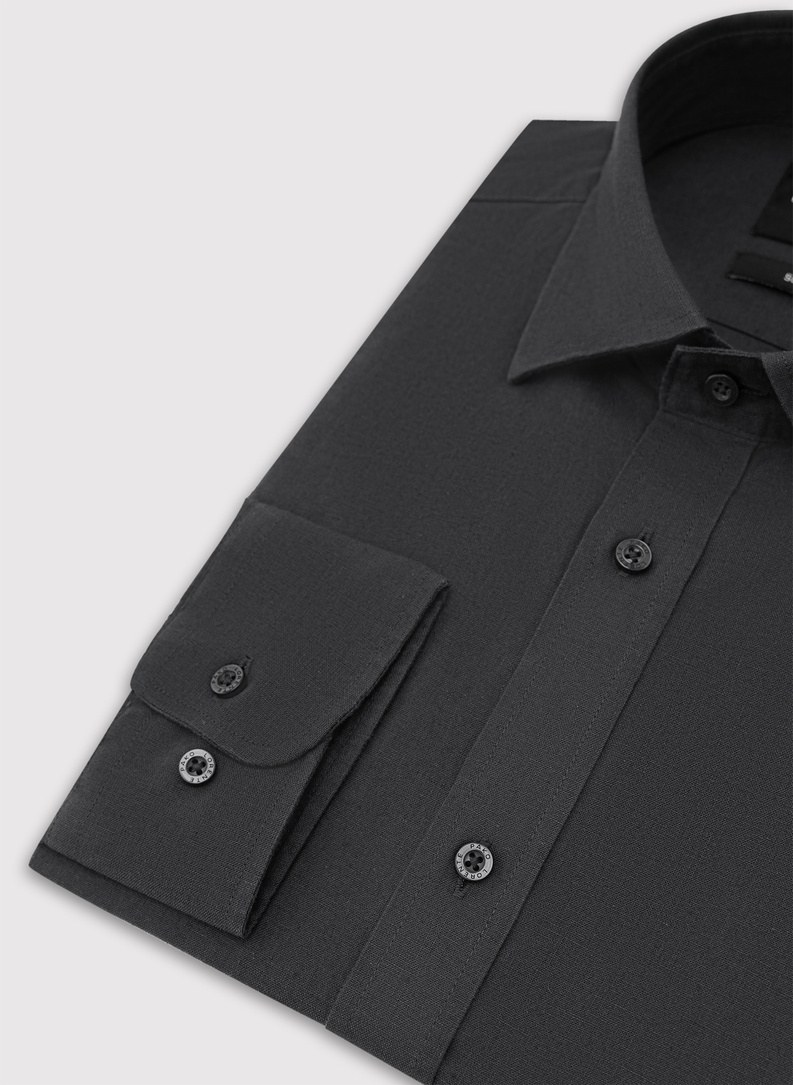 Czarna koszula z lnem