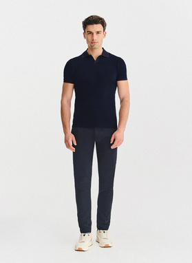 T-shirt polo granatowy