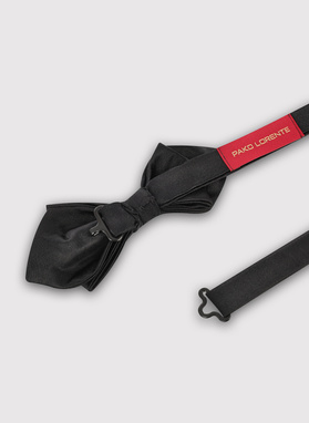 Asymetryczna czarna mucha męska