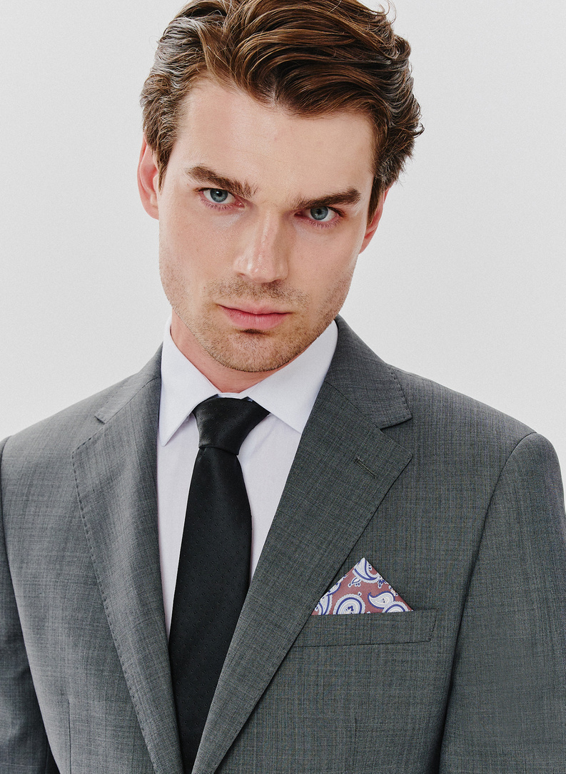 Dwuczęściowy gładki garnitur męski w kolorze szarym