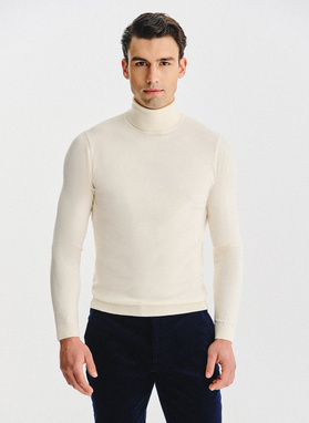 Biały gładki golf męski