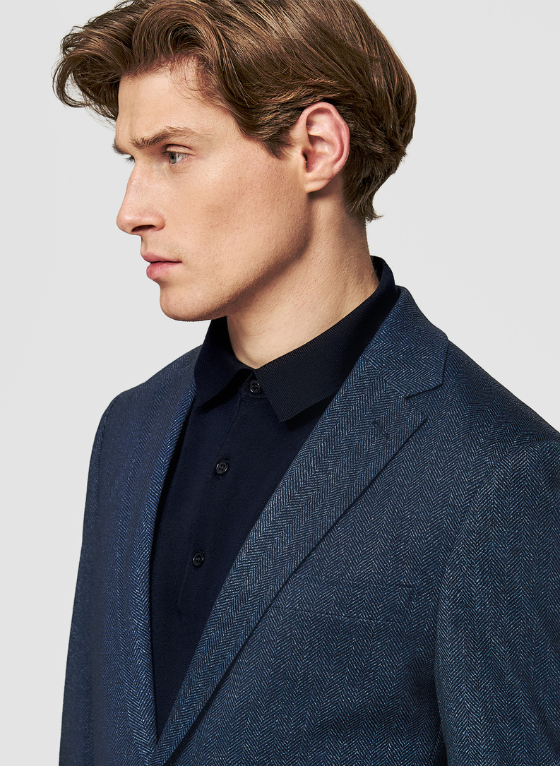 Granatowa marynarka w jodełkę