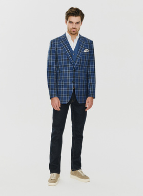 Granatowa marynarka w kratę