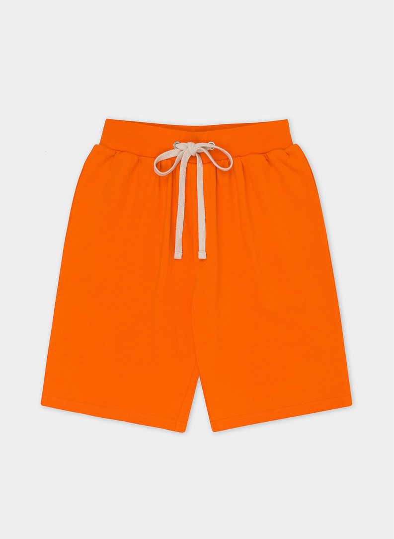 Pomarańczowe szorty oversize C22SF-WS-003-P-0