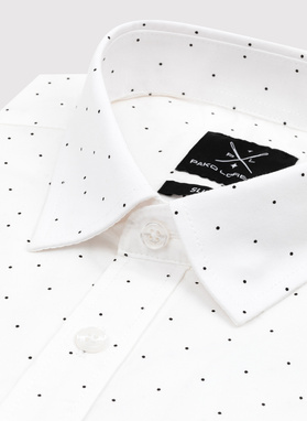 Biała koszula męska w czarne kropki