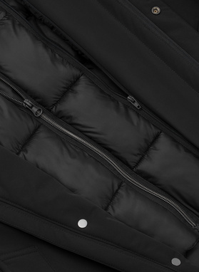 Czarna kurtka z odpinanym kołnierzem