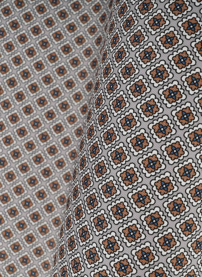 Szary zestaw w mikrowzór