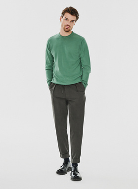 Zielony męski sweter