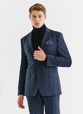 Granatowy garnitur z wełną