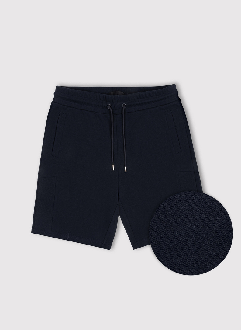 Granatowe szorty dresowe