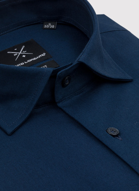 Gładka elegancka koszula męska w kolorze granatowym