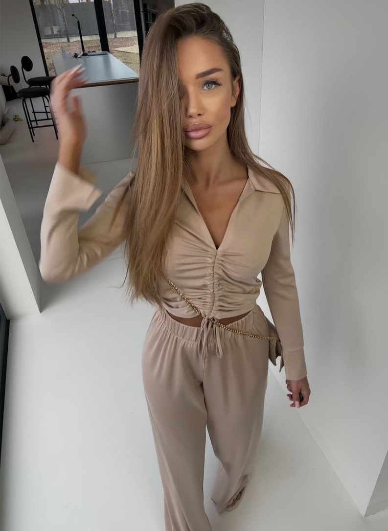 Komplet damski CREWT w kolorze beżowym