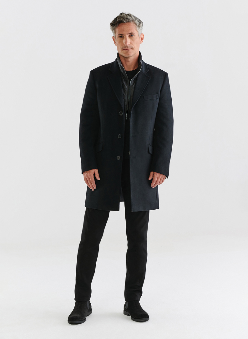 Męski czarny płaszcz z wełną