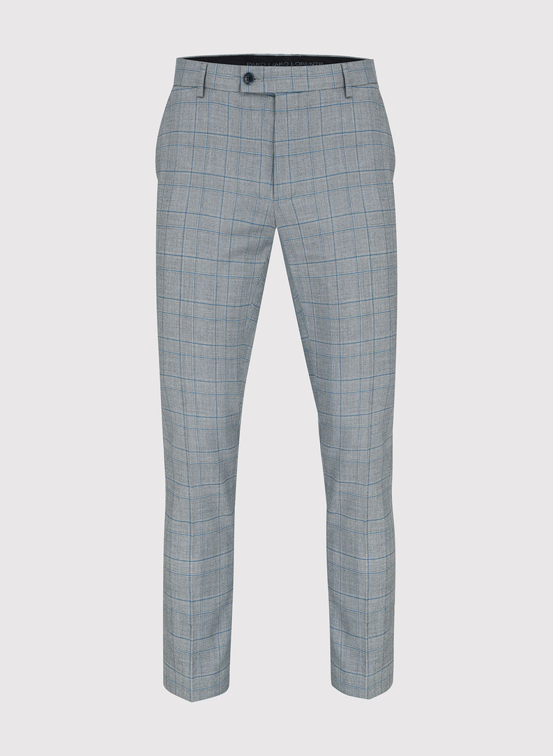 Szary garnitur męski w niebieską kratę