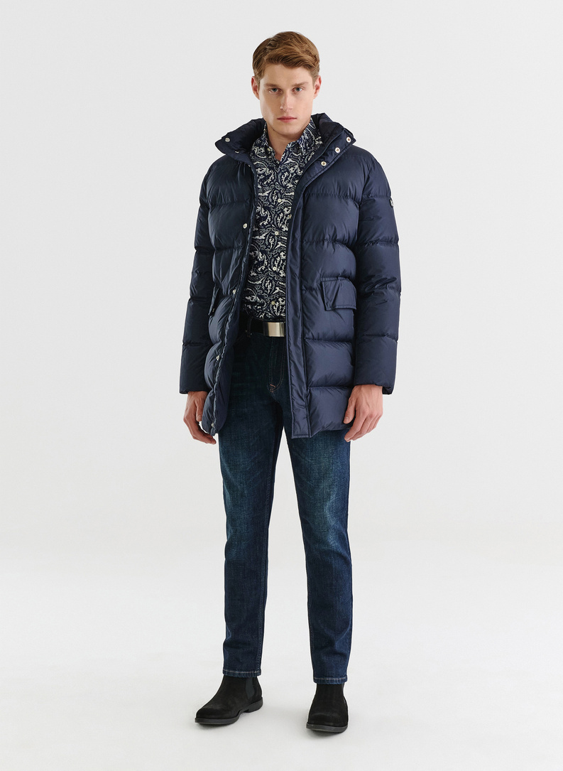 Granatowa długa pikowana kurtka