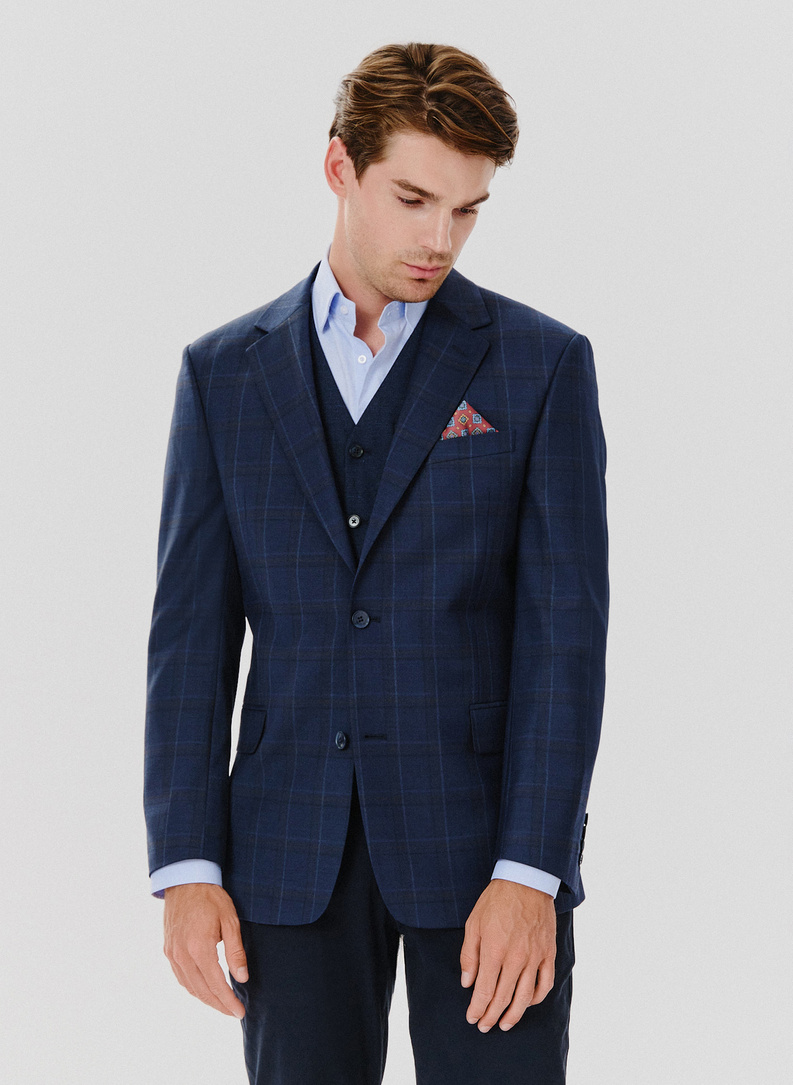 Dwuczęściowy granatowy garnitur męski w kraciasty deseń
