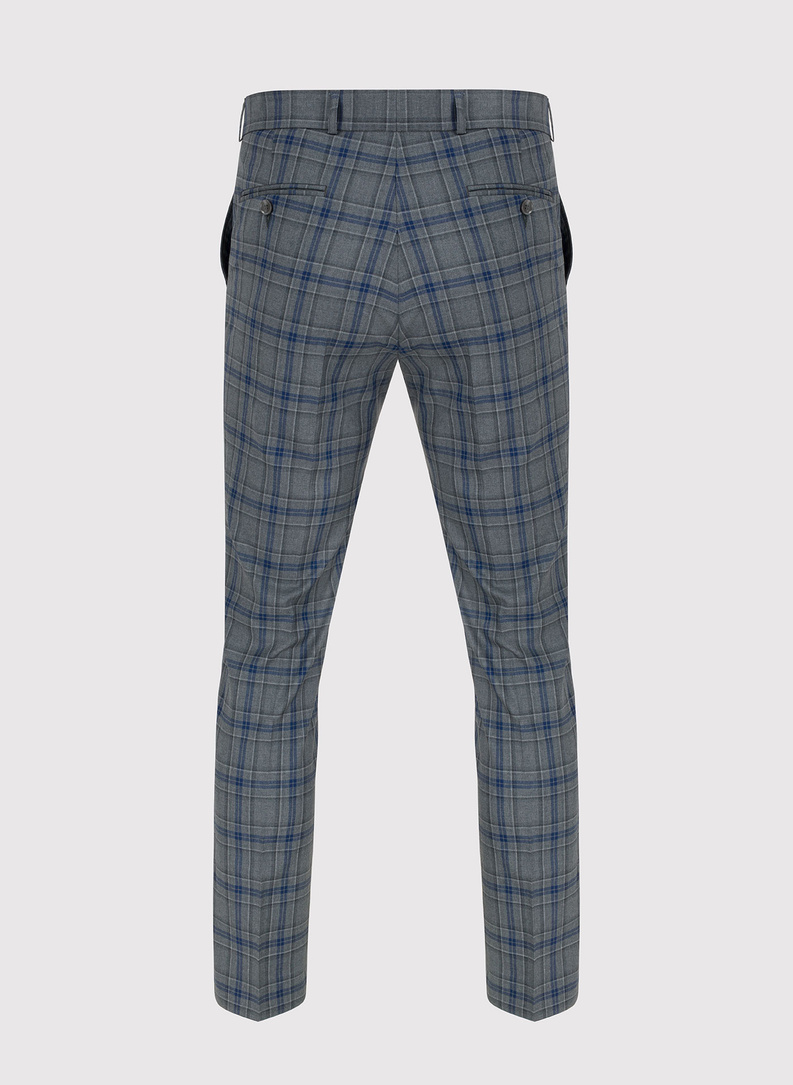 Szary wełniany garnitur w kratkę