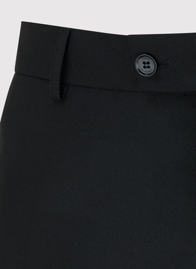 Czarny męski garnitur