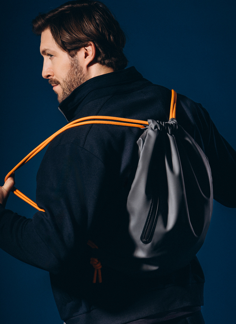 Plecak-worek męski w kolorze szarym