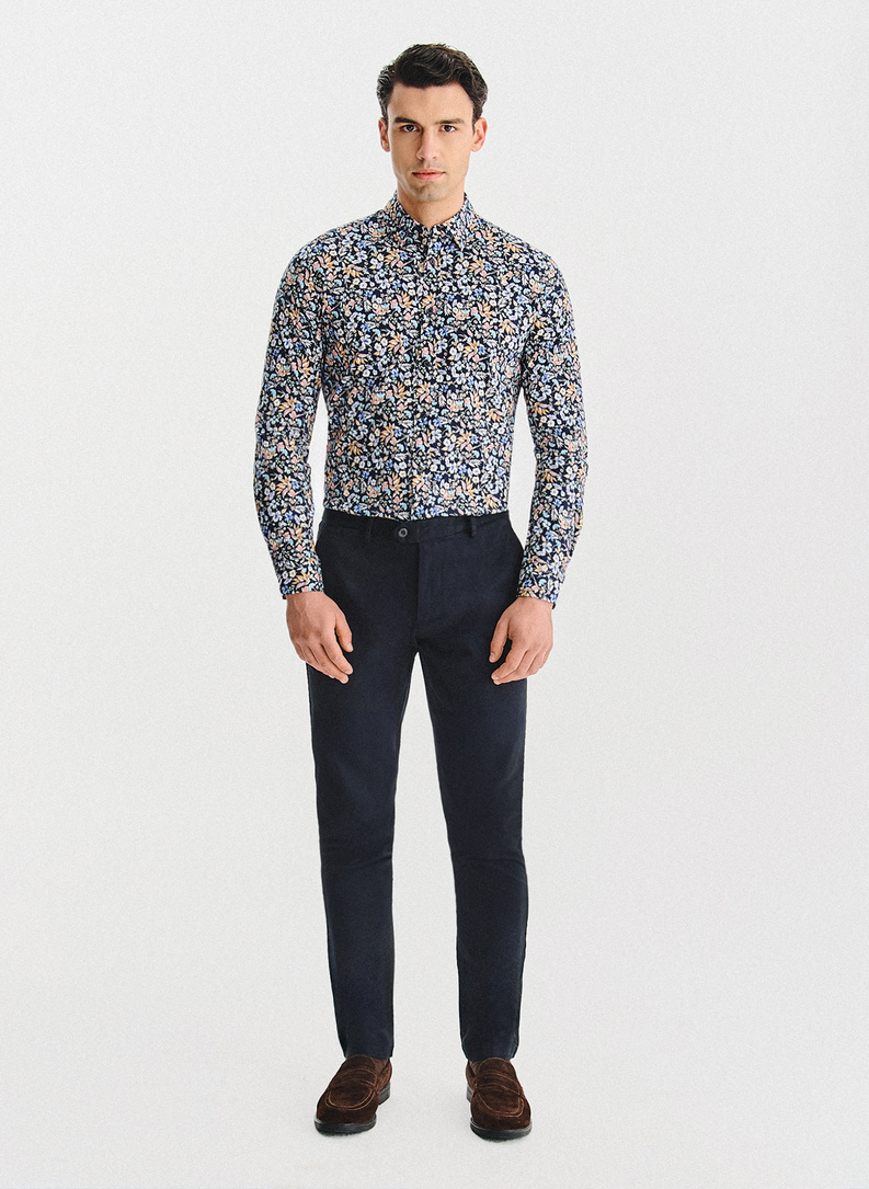 Granatowa koszula w kwiaty