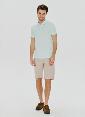 Gładki t-shirt polo w niebieskim kolorze