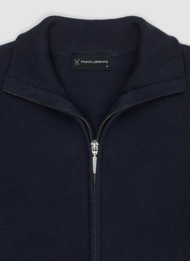 Sweter męski rozpinany w kolorze granatowym