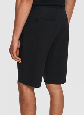 Czarne szorty męskie
