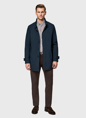 Wiosenny płaszcz męski w kolorze granatowym