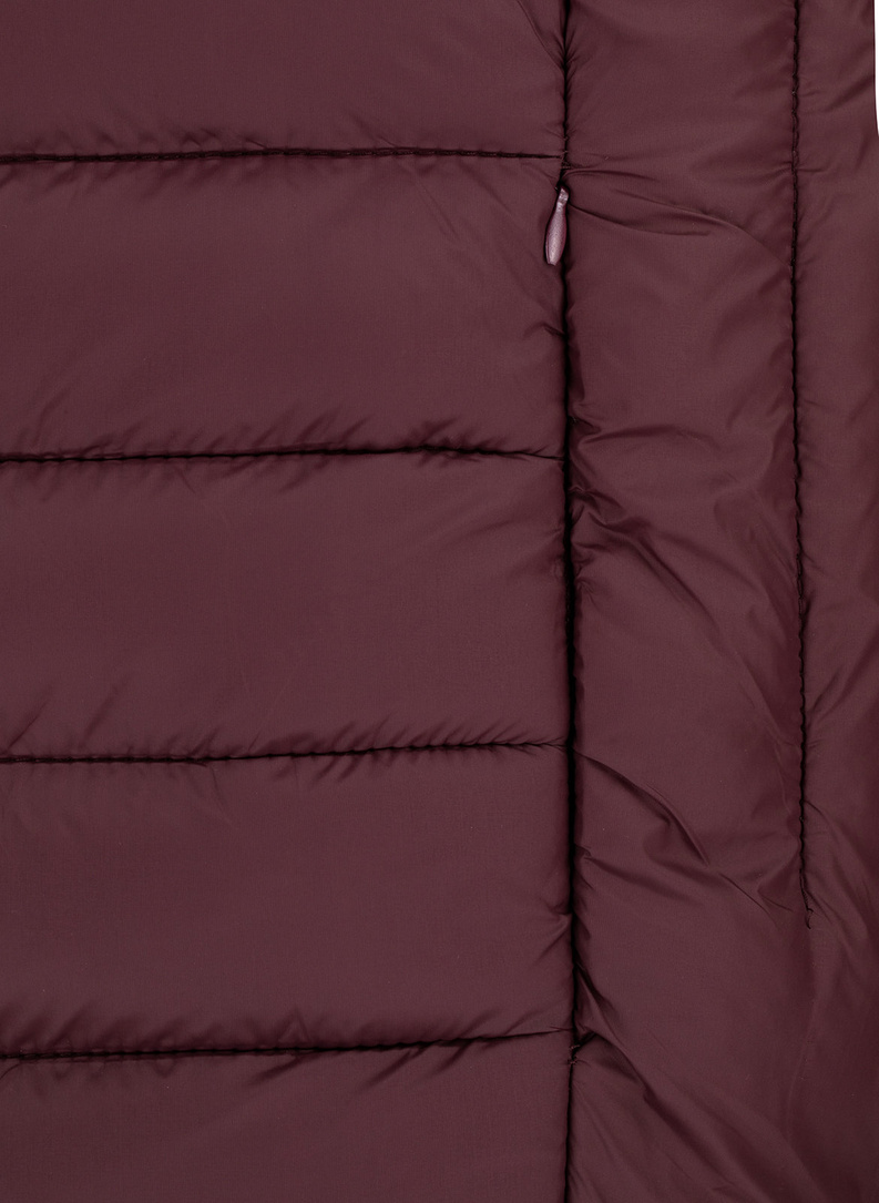 Bordowa krótka pikowana kurtka