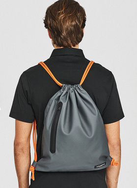 Plecak-worek męski w kolorze szarym