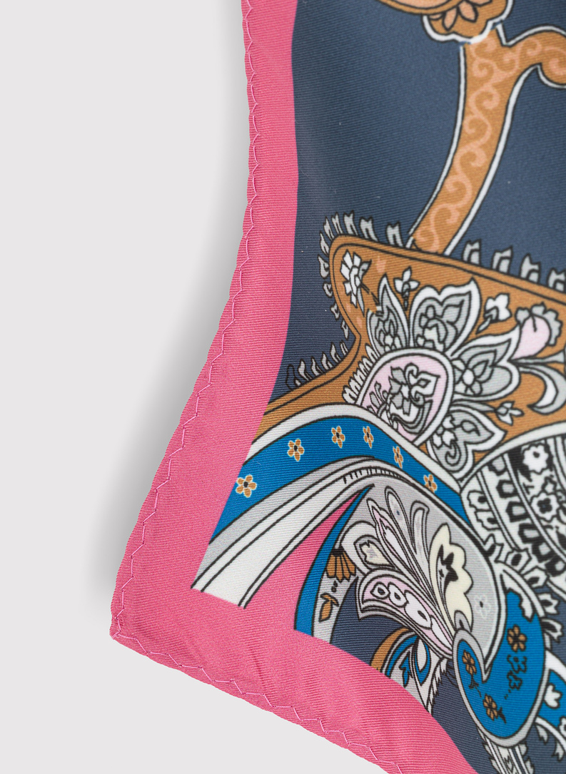 Wielokolorowa poszetka w paisley 