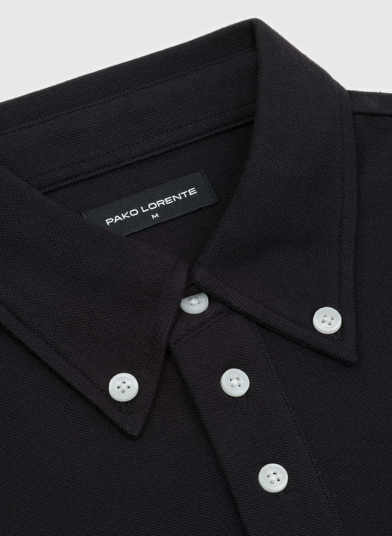 Czarny t-shirt polo z bawełny