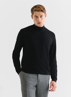 Czarny gładki półgolf męski