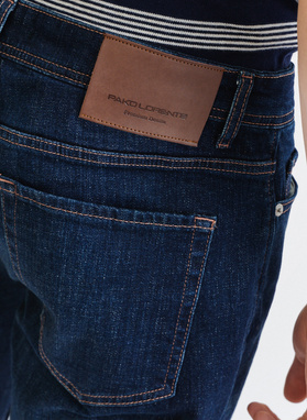 Granatowe spodnie męskie jeansowe