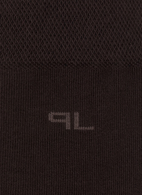 Gładkie brązowe skarpetki