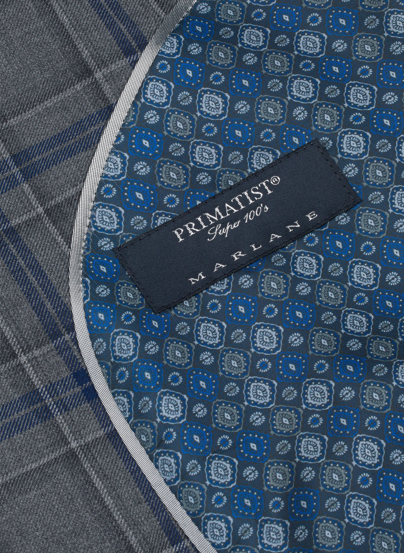 Szary wełniany garnitur w kratkę