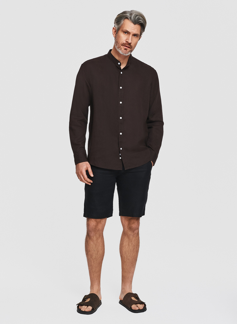 Brązowa koszula z lnem