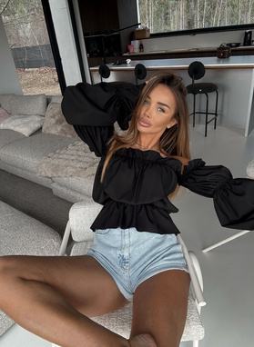 Bluzka hiszpanka MARBELA w kolorze czarnym