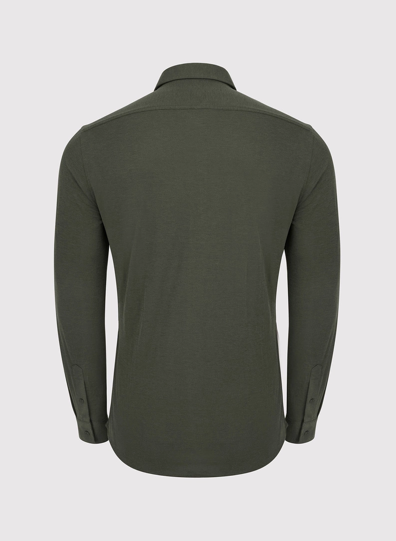 Gładka taliowania koszula w kolorze ciemnozielonym