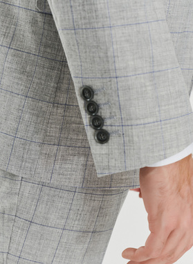 Szara marynarka w niebieską kratę