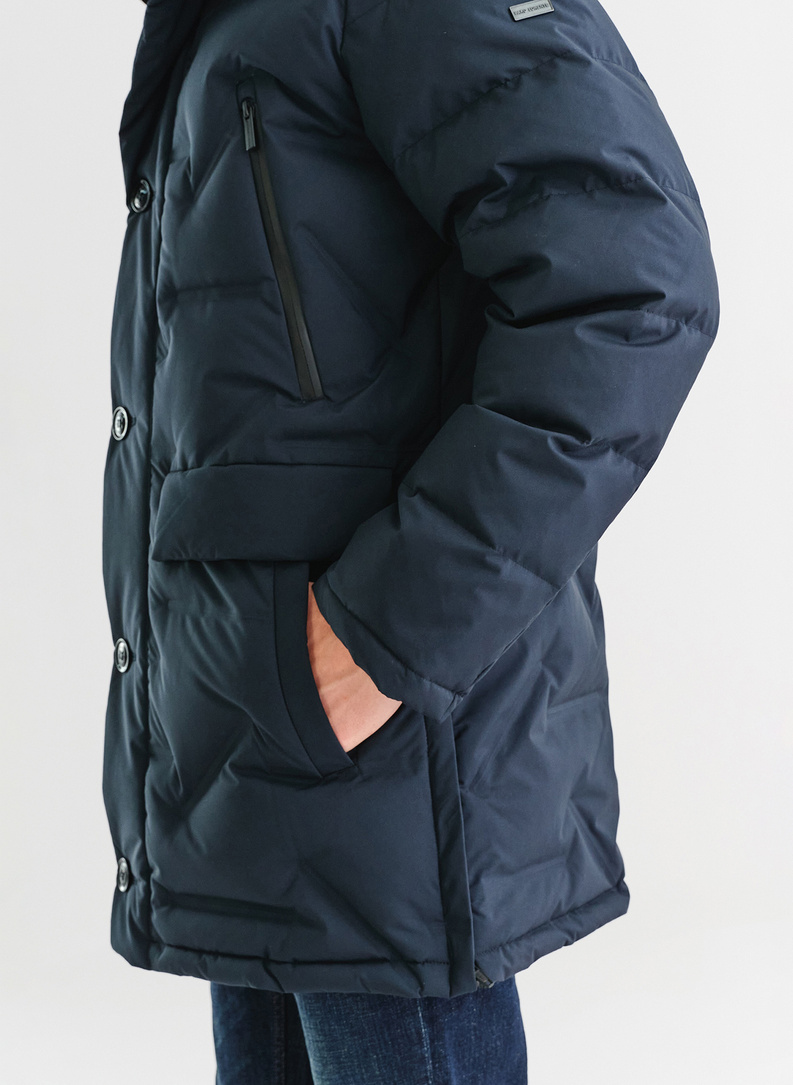 Granatowa pikowana kurtka z kapturem