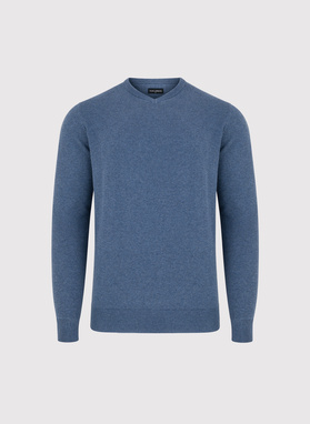 Niebieski męski sweter w serek 