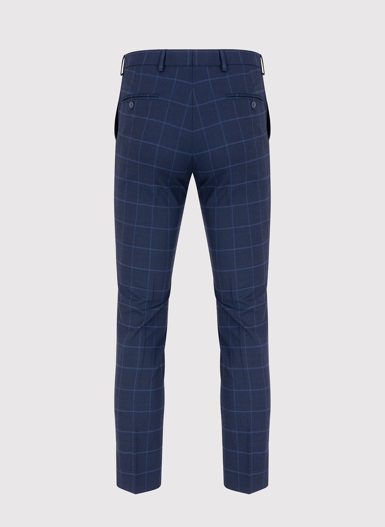 Dwuczęściowy granatowy garnitur męski w niebieską kratę